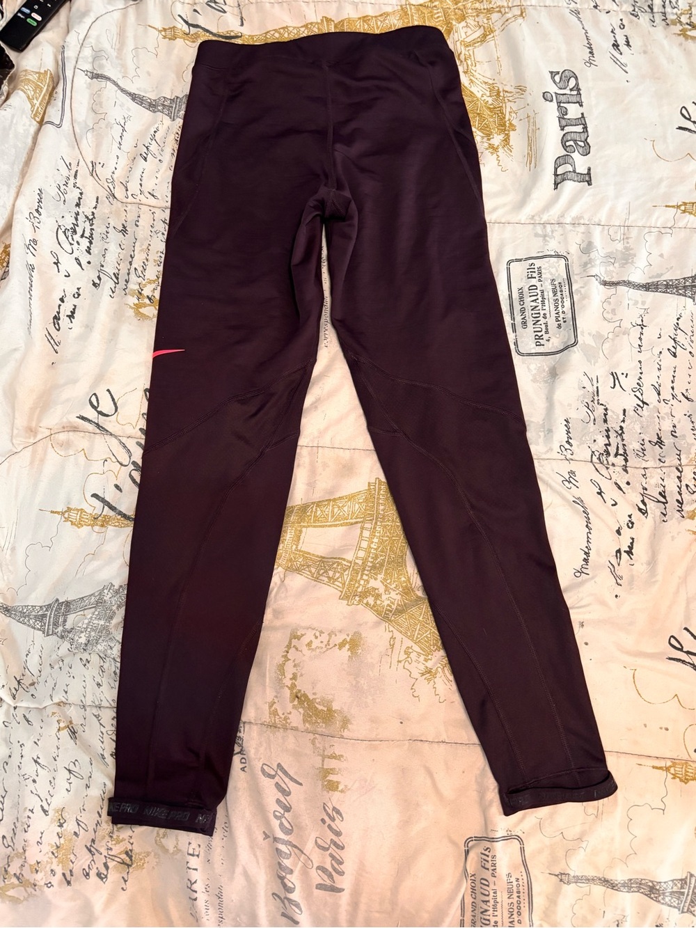 Nike burgandy hyperwarm pro ' Leggings with Small Pink Swoosh